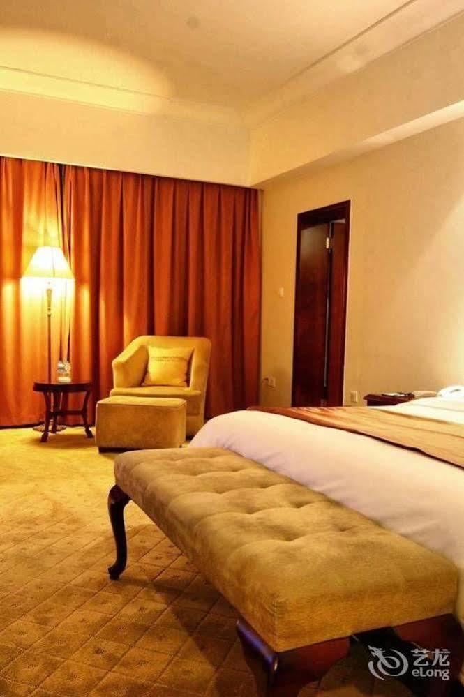 Huaxin International Hotel Нинбо Екстериор снимка